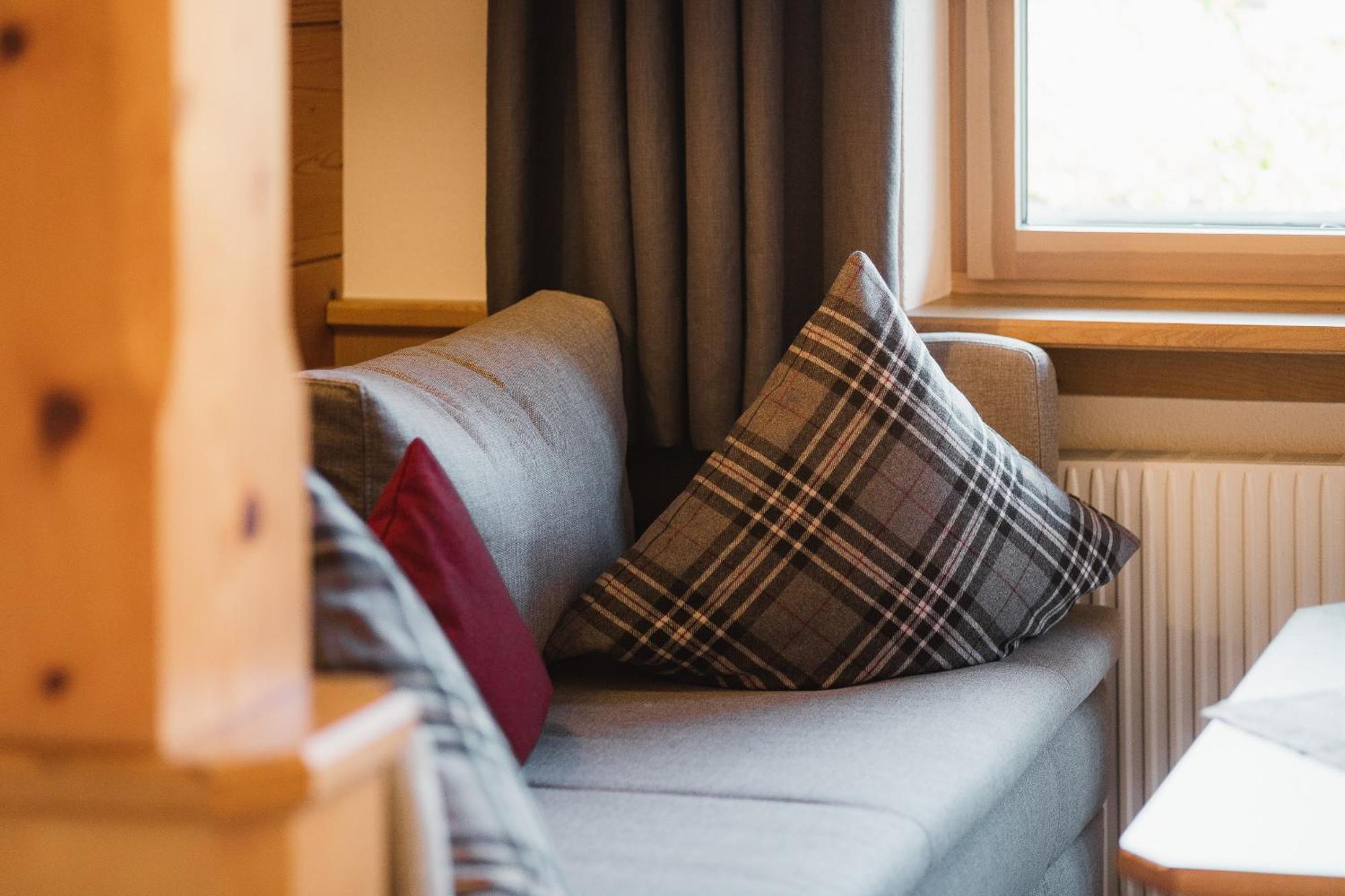 Jochum Hotel Garni Fiss Rum bild